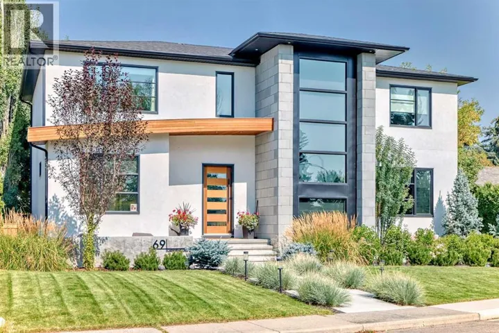 69 Carmangay Crescent NW, Calgary, Alberta T2L0S8