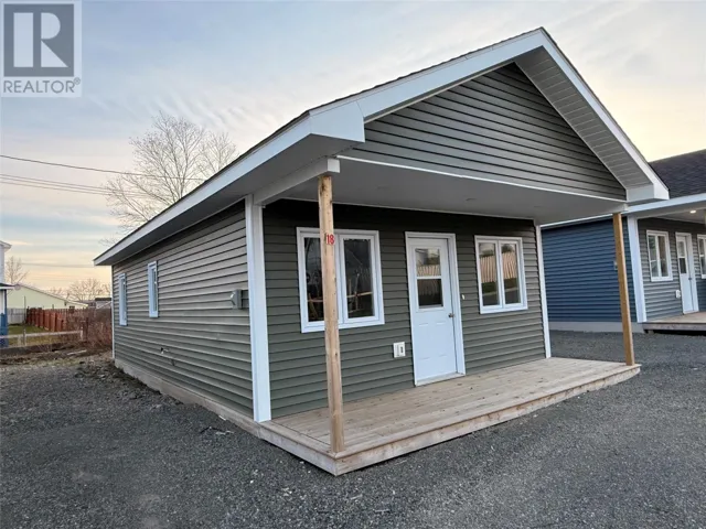 18 Hill Street, Grand Falls-Windsor, Newfoundland & Labrador A2B1J5