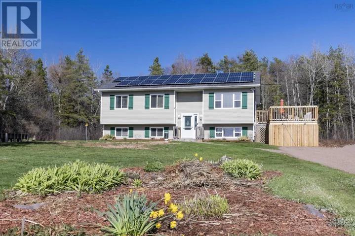 18372 Highway 2, Fenwick, Nova Scotia B0L1C0