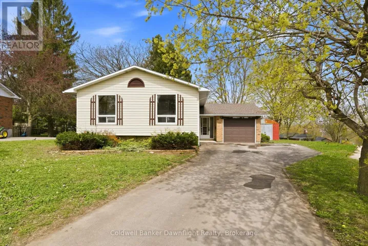 516 MAITLAND CRESCENT, North Huron (Wingham), Ontario N0G2W0