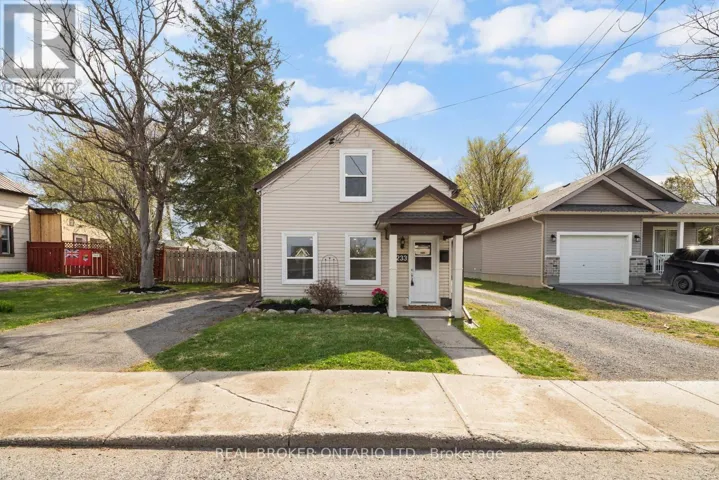 233 BELL STREET, Arnprior, Ontario K7S2R7
