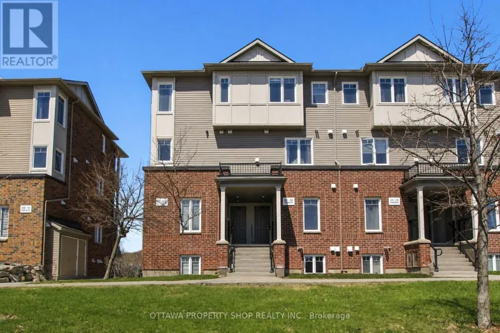 3385 CAMBRIAN ROAD, Ottawa, Ontario K2J1S3