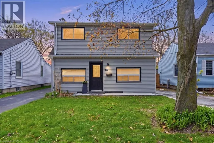 68 YORK Road, Dundas, Ontario L9H1L7