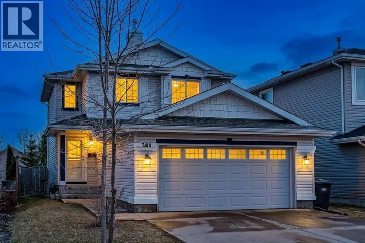 268 Westmount Crescent, Okotoks, Alberta T1S2J1