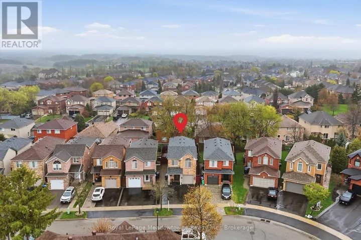 40 COOLSPRING CRESCENT, Caledon (Bolton East), Ontario L7E1W6