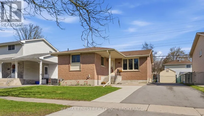 171 SUTHERLAND DRIVE, Kingston (Rideau), Ontario K7K5W1