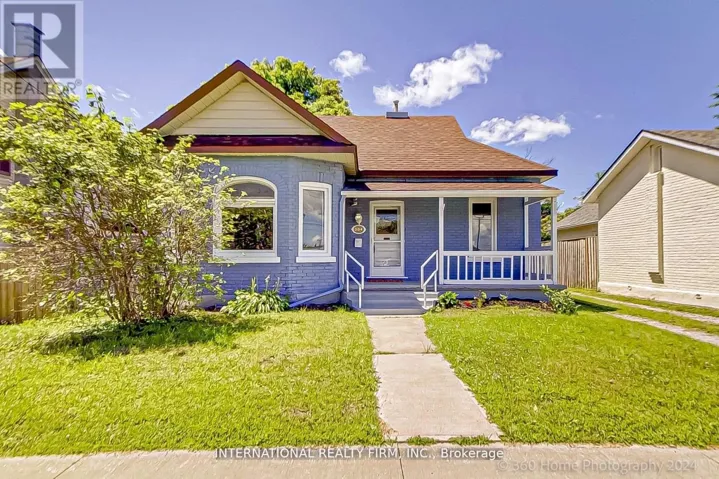 304 INNISFIL STREET, Barrie (Allandale), Ontario L4N3G3