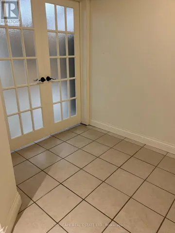 BSMT - 74 CREANONA BOULEVARD, Hamilton (Winona Park), Ontario L8E5T2