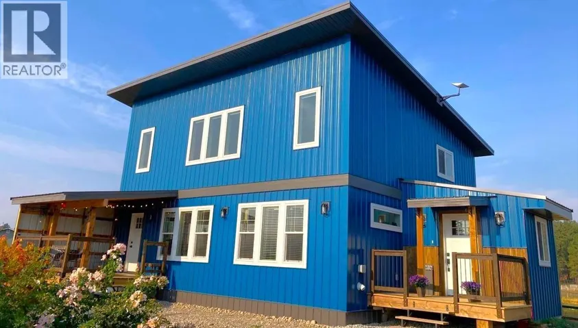 5469 RIVERVIEW FRONTAGE Road, Ta Ta Creek, British Columbia V0B2H0