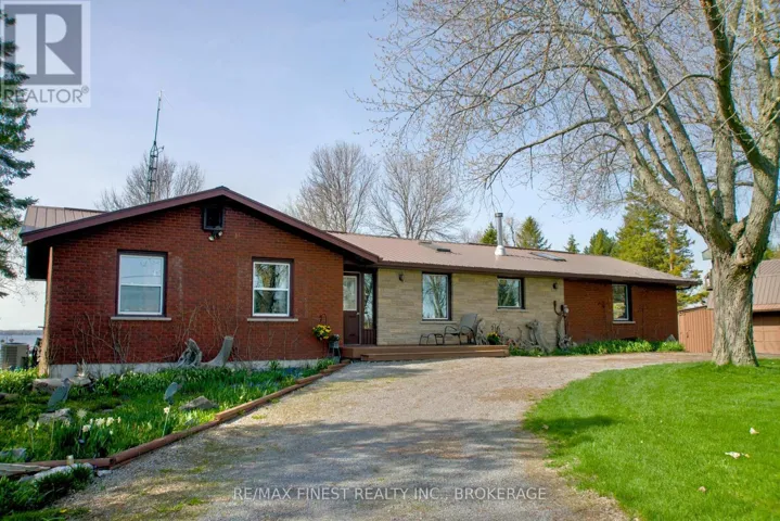 10930 FRONT ROAD, Loyalist (Lennox and Addington - South), Ontario K0H2S0