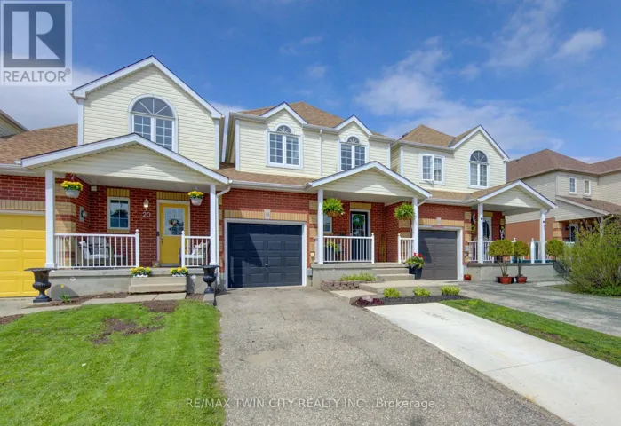 18 CARRIAGE HILL TRAIL, Woolwich, Ontario N3B3K7