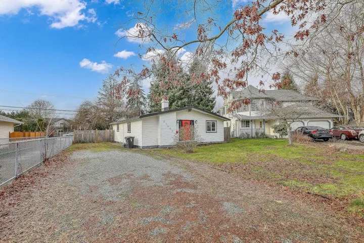 21635 50A AVENUE, Langley, British Columbia V3A8W9