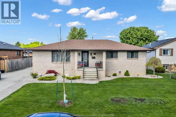 18 MARVIN GARDENS, Amherstburg, Ontario N9V3M8