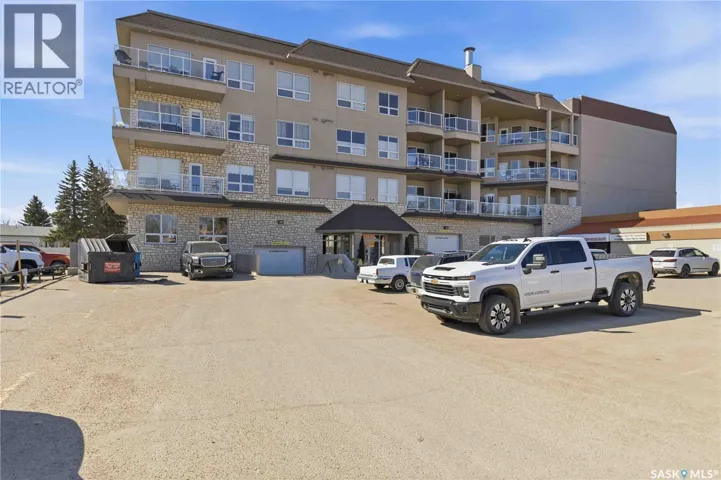 204 227 Pinehouse DRIVE, Saskatoon, Saskatchewan S7K6N9