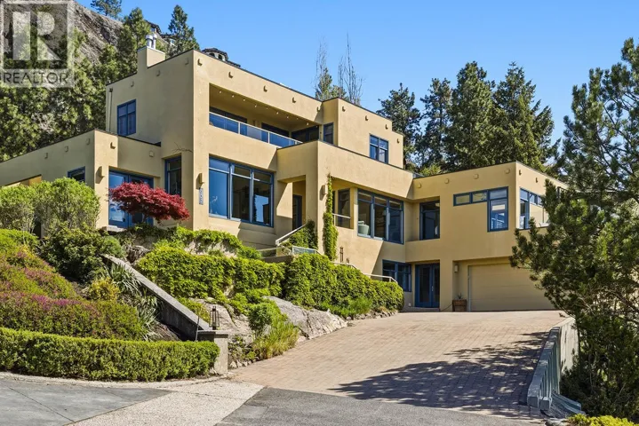 837 Mount Royal Drive, Kelowna, British Columbia V1Y3M3