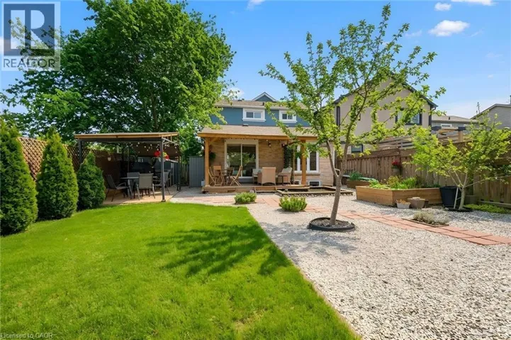 395 MAIDSTONE Crescent, Oakville, Ontario L6M1C1