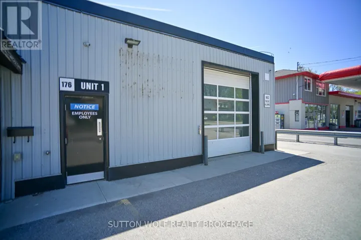 1 - 176 METCALFE STREET E, Strathroy-Caradoc (SW), Ontario N7G1M8