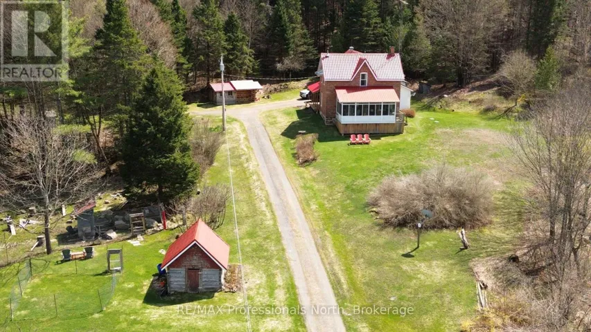 1115 ROSSEAU LAKE 1 ROAD, Muskoka Lakes (Watt), Ontario P0B1M0