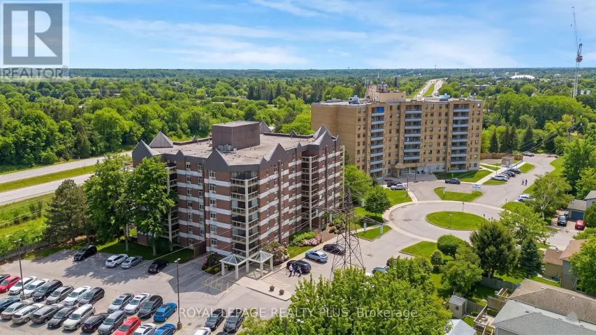 603 - 8 CHRISTOPHER COURT, Guelph (Kortright West), Ontario N1G4N7