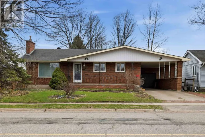 221 Chambers AVE, Sault Ste. Marie, Ontario P6A4V2