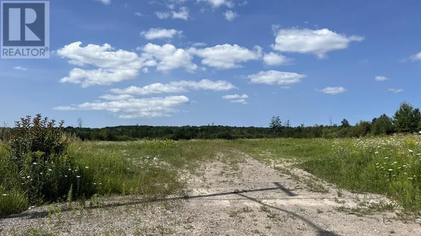 537 Black RD, Sault Ste. Marie, Ontario P6A6J8