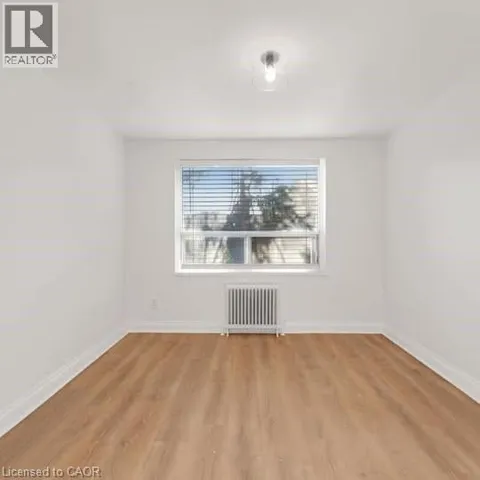 57 MERICOURT Road Unit# 111, Hamilton, Ontario L8S2N5