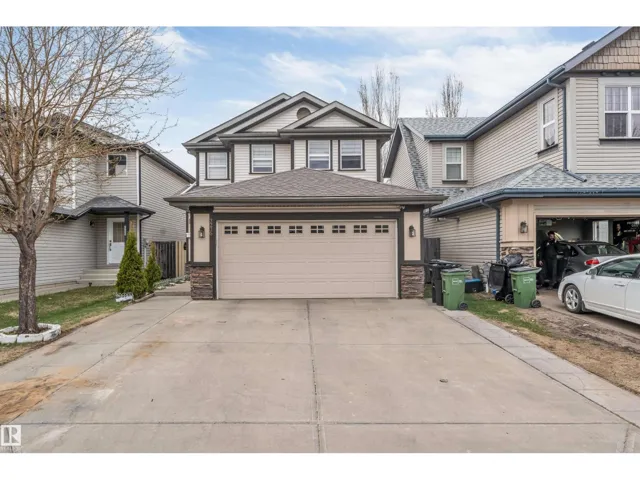 3236 26 AV NW, Edmonton, Alberta T6T0C6