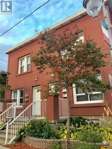 411B PRESTON STREET, Ottawa, Ontario K1S4N1