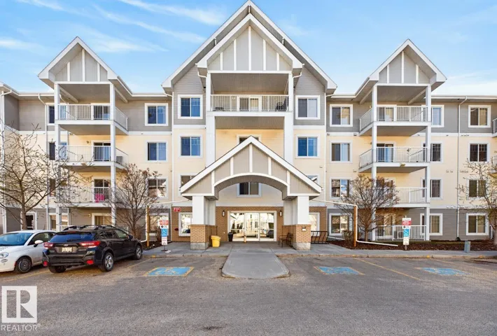 #404 2208 44 AV NW, Edmonton, Alberta T6T0G5