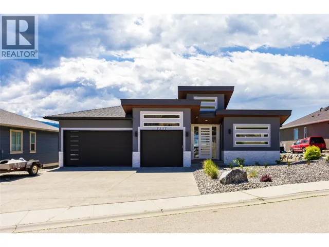 7217 Lakeridge Place, Vernon, British Columbia V1H1Y3