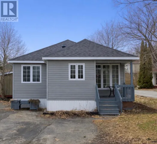 7 Exploits Avenue, Grand Falls-Windsor, Newfoundland & Labrador A2A1M3