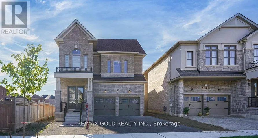 32 DOTCHSON AVENUE, Caledon, Ontario L7C4G6