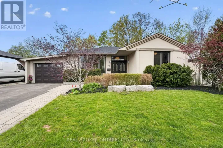 72 MORGON AVENUE, Mississauga (Streetsville), Ontario L5M2A5