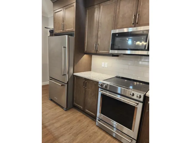 405 20458 PARK AVENUE, Langley, British Columbia V3A4N3
