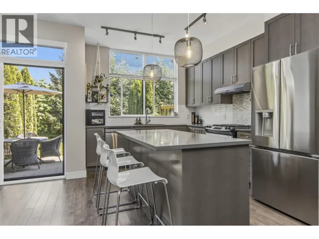 38368 SUMMITS VIEW DRIVE, Squamish, British Columbia V8B0V4