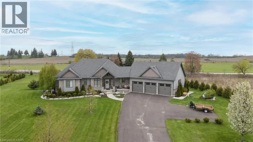 6 MACNEIL Court, Brantford, Ontario N3S0G3