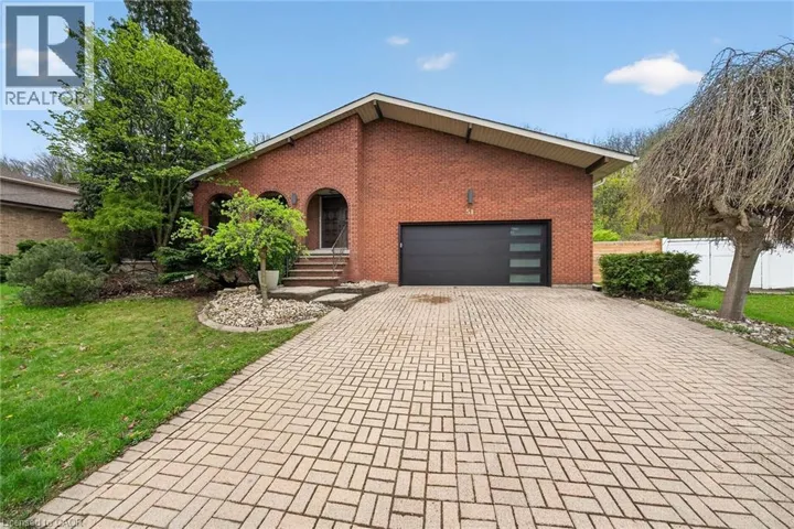 51 PRESIDENT Drive, Stoney Creek, Ontario L8G4H2