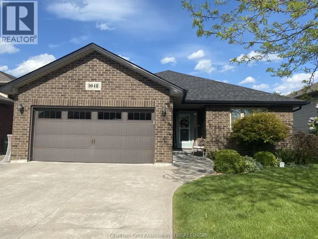 1048 CLOVER AVENUE, Windsor, Ontario N8P1V8
