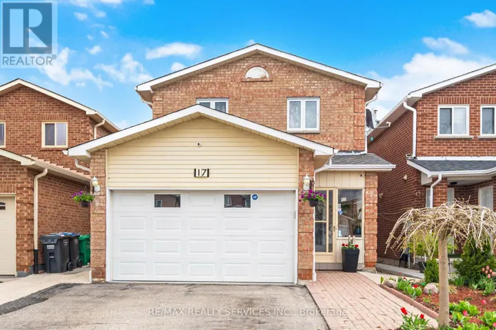 17 METZAK DRIVE, Brampton (Heart Lake West), Ontario L6Z4N3