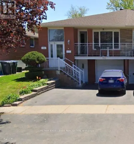 UPPER - 156 VOLTARIE CRESCENT, Mississauga (Mississauga Valleys), Ontario L5A2A4