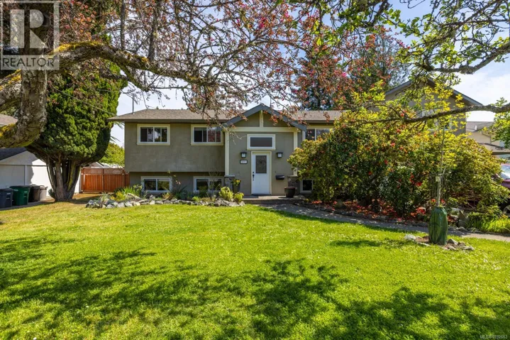 1897 San Pedro Ave, Saanich, British Columbia V8N2G7
