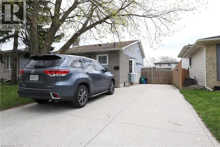 31 KEEWATIN Avenue Unit# 2, Kitchener, Ontario N2B3M1