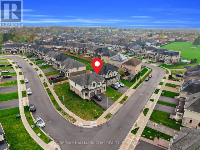 92 AQUASANTA CRESCENT, Hamilton (Ryckmans), Ontario L9B0J9