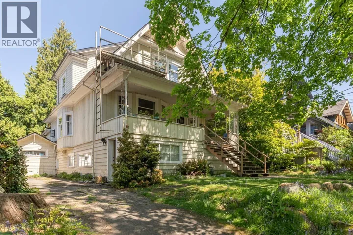 2483 W 6TH AVENUE, Vancouver, British Columbia V6K1W2