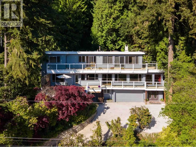 3897 BAYRIDGE AVENUE, West Vancouver, British Columbia V7V3J3