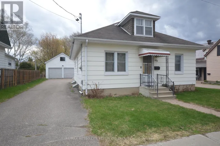 143 MUNROE AVENUE W, Renfrew, Ontario K7V3L2