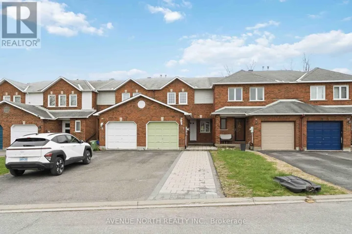 7 HENDRIE COURT, Ottawa, Ontario K2L4A4