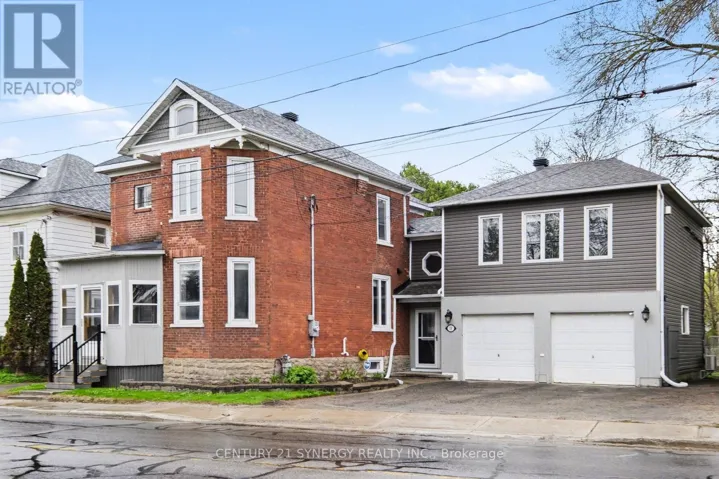 13 LOMBARD STREET, Smiths Falls, Ontario K7A4E8