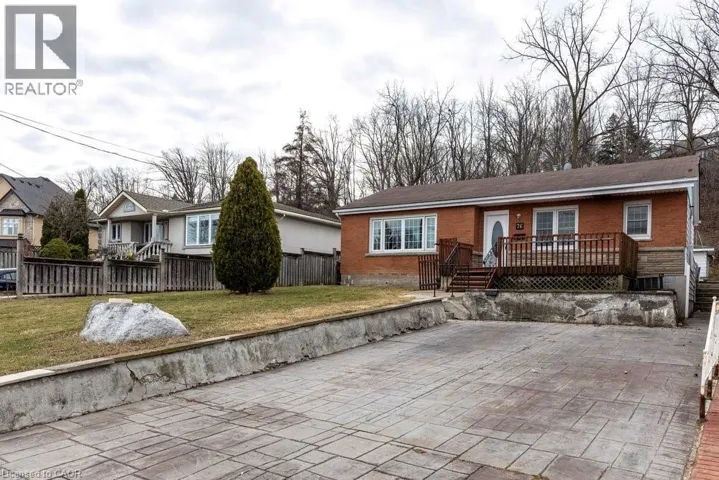 76 MARGARET Avenue, Stoney Creek, Ontario L8G3G5