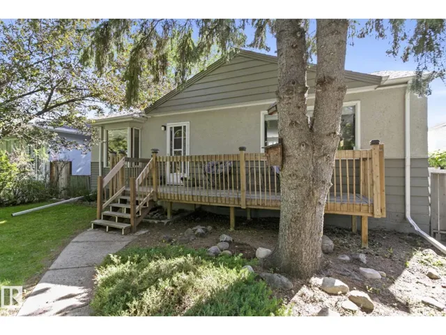 9203 76 ST NW, Edmonton, Alberta T6C2K4